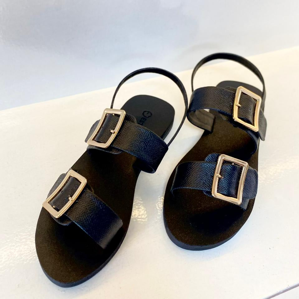 Petra All Black